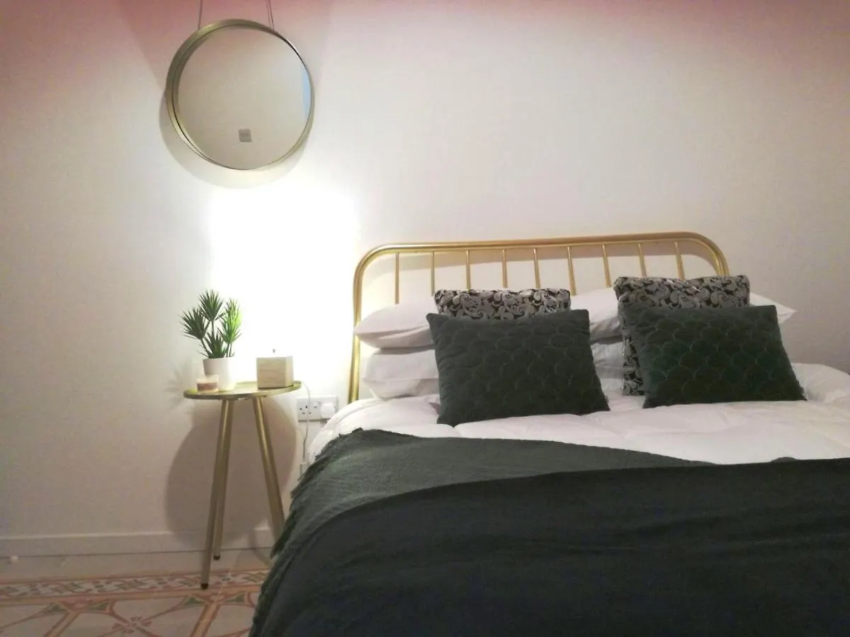 19, Luqa Townhouse Villa Malta