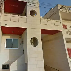  Homestay Luqa Rooms
